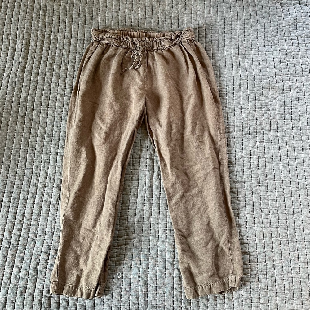 Hatch linen blend olive green capri, Size 0